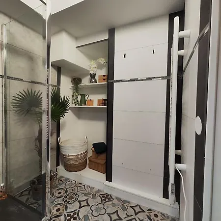 Appartement Jacuzzi Privatif - Amazonie - 1 Ou 2 *